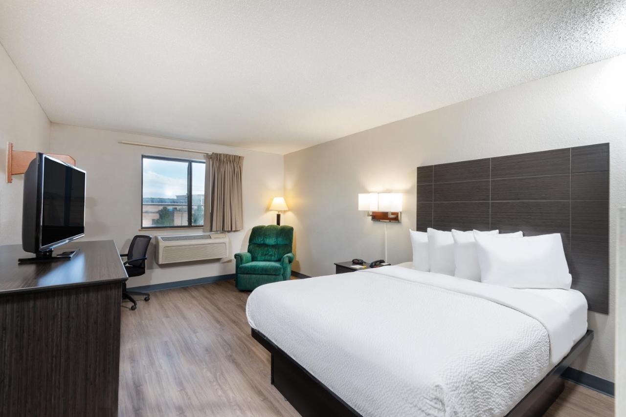 Days Inn By Wyndham Somerset Pa I-70 I-76 Экстерьер фото